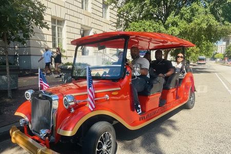 Washington DC Monuments & US History Guided Vintage Cart Tour