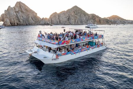 Sunset Fajitas Cruise in Los Cabos