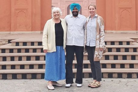 Private Old and New Delhi Full-Day Guided Tour all Inclusive