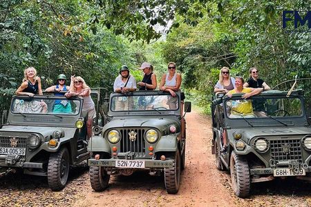 Explore the north of Phu Quoc island by private US Army Jeeps