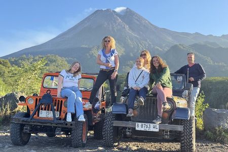 Yogyakarta: Hire Driver Private car Costumized Tours
