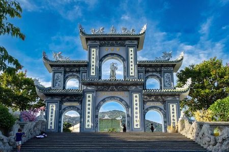 Da Nang Hai Van Pass Linh Ung Pagoda Son Tra Peak Tour
