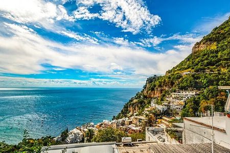 Amalfi Coast Day Tour from Sorrento Positano Amalfi and Ravello