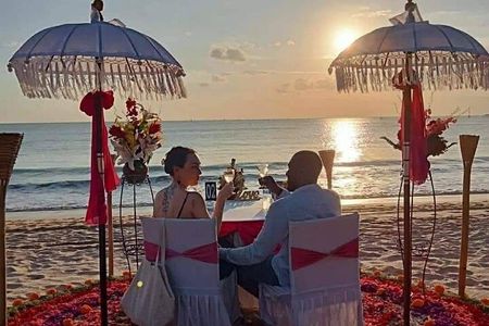 Bali Romantic Dinner Jimbaran beach special Decoration
