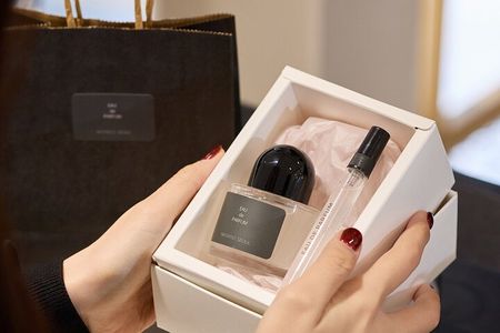 Create Your Own Luxury Niche Perfume in Hongdae