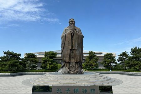 Qufu Walking Tour: Confucius Temple Family Mansion Cemetery