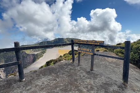 Half-Day Irazú Volcano National Park Experience from San José