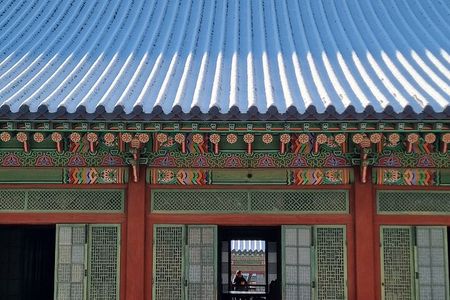 Private Seoul Highlights – Palaces, Bukchon, Markets & K-Drama
