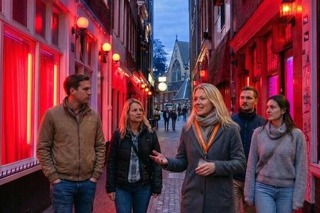 Amsterdam: Guided Red Light District and City Walking Tour