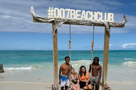 007 Private Beach Club -Swimming Pigs, Snorkeling, Lunch, Drinks 