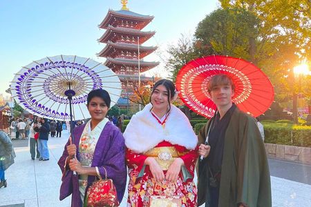 Tokyo Kimono Rental Experience in Asakusa