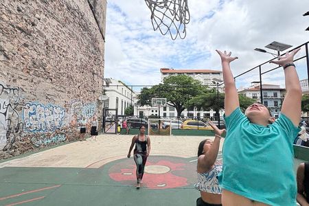 The Real Panamanian Street Tour