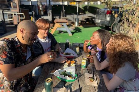 2-Hour Express Austin Food Tour: Local Street Food Flavors