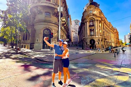 Santiago Half-Day Walking Tour with Hotel Pick up & Food Sample