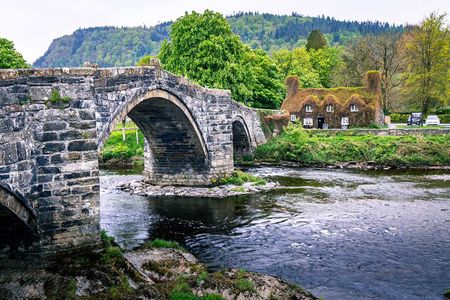 Full-day Best of Snowdonia Day Tour