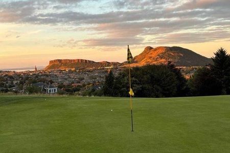 18 Hole Golf Experience in Edinburgh with a Local Player