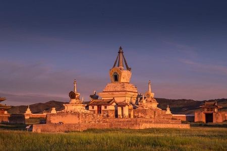 4 Days Tour in Chinggis Khan Statue and Terelj NPark