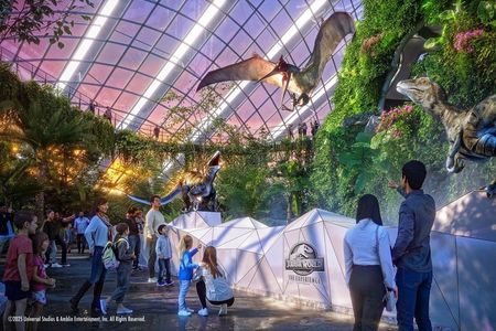 Half Day City Sightseeing Guided Tour with Gardens by the Bay