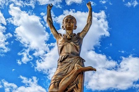 Delhi uncovered: Half-Day Private Tour Including Entrances 