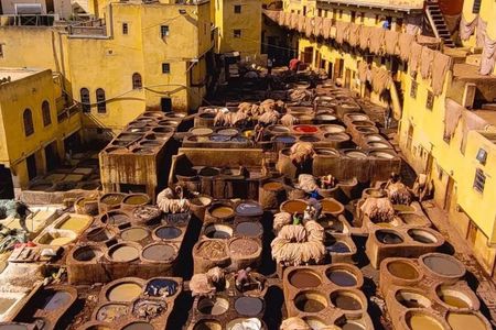 Fes Medina Walking Tour with Local Guide & Hidden Gems