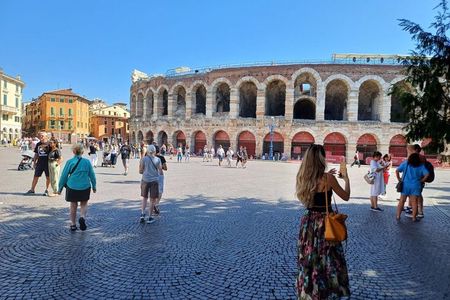 Verona & Lake Garda with Boat Cruise: Full-Day Tour from Milan