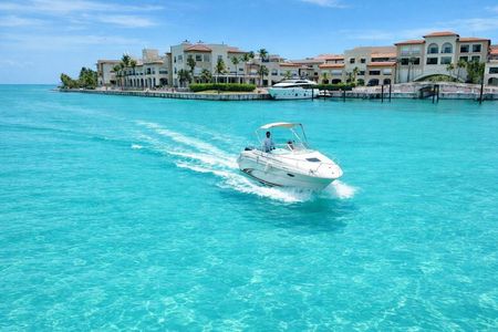 Cap Cana Private 4 Hour Boat Tour and Snorkeling