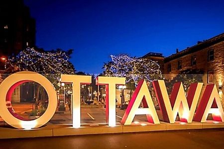 Ottawa Tours Parliament Hill and River Parkway Tour 1 hour 30 min