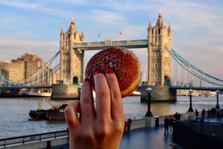 London Bridge & Borough Market Food Tour with 7 Authentic Dishes