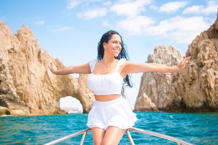 Corporal Arch Experience & Professional Photos