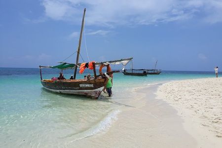 Blue Lagoon Safari Minai Bay