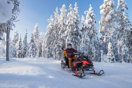 Snowmobile and Snowshoeing in Rovaniemi, Lapland
