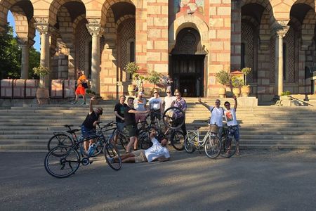 Belgrade Bike Tour: Be a local in the hood of Belgrade!