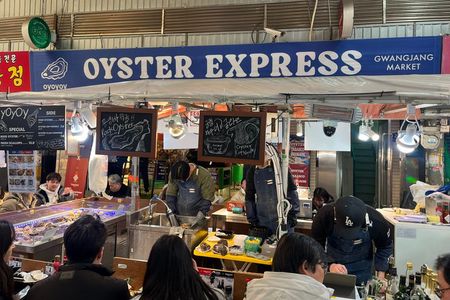 Seoul Local Vibes, Food & Market Tour