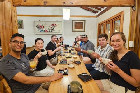 Osaka Food Tour with 10 Classic Japanese Tastings & Drinks 