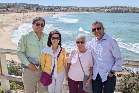 4Hr Iconic Sydney Tour including a Rocks Walking Tour & Bondi