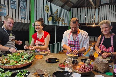 Koh Chang Thai Dinner Cooking Class with Hotel Pickup