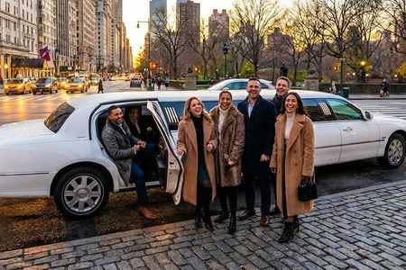 Top Rated Private NYC tour by limousine, choice of 3 or 5 hours