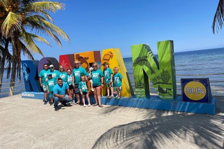Roatan Wildlife Park & Beach Break