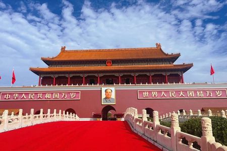 Tiananmen ,Forbidden City,Great Wall with Peking duck Lunch