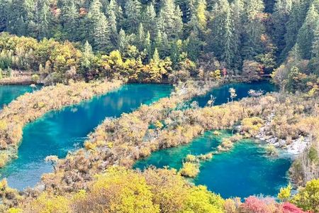3 day Private Jiuzhai and Huanglong Tour from Chengdu