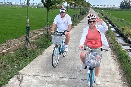 Hoi An Cycling- Fishing net -Rice Wine- Noodle Making- lunch 