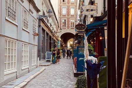 Old Paris Walking Tour: Explore Saint-Germain and Saint-Michel