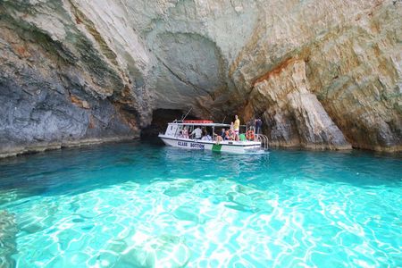 Zakynthos Glass Bottom Boat Tour to Keri Caves and Turtle Island