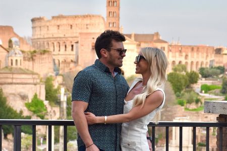 Rome Fiat 500 Romantic experience, with a local photographer