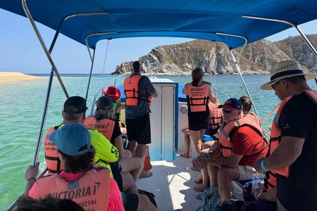 Bays experience with visit to Chachacual beach