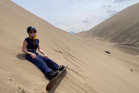 Private 4x4 Desert Adventure – Sandboard Experience in Lima 