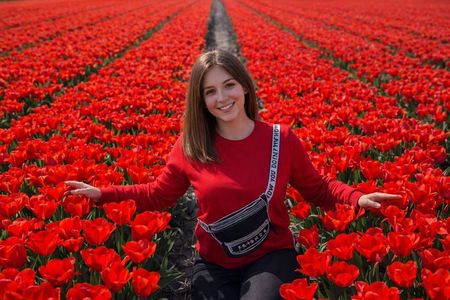 Amsterdam: Private tour to Keukenhof and Flower-Farm with Ticket!