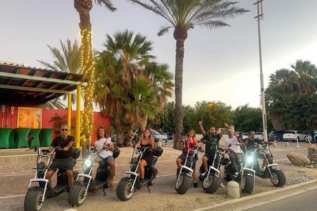 Sunset Island Tour in Aruba on Electric Scooter (1 or 2-seater)