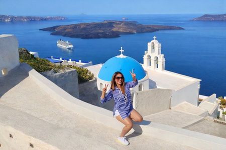 Santorini Must-See Highlights: Private Sightseeing Tour