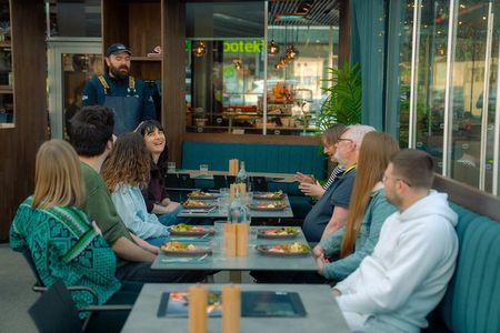 A Taste of Bergen Food Tour with Floibanen Funicular